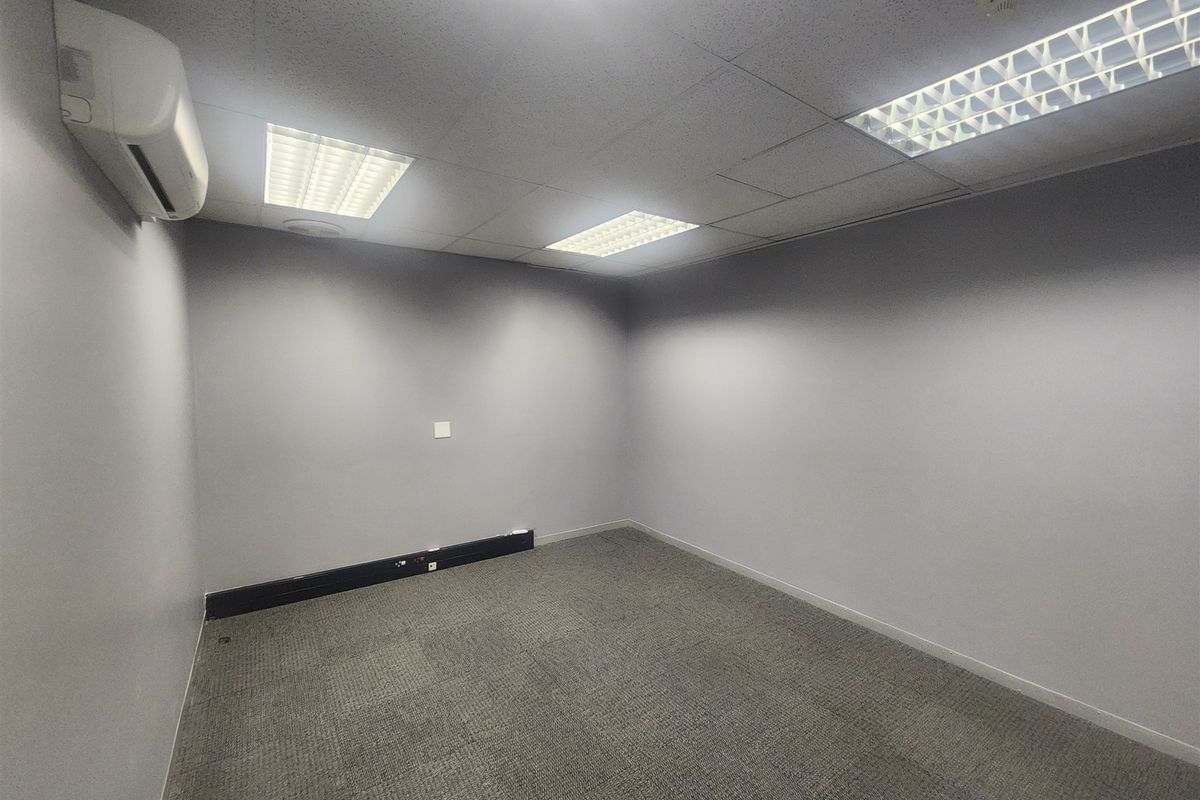 473.92sqm Offices to let in Wierda Valley, Sandton - Photo 3