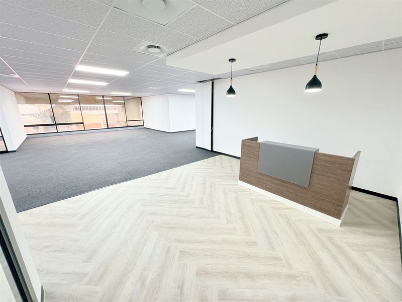 Office space to let - Photo 1
