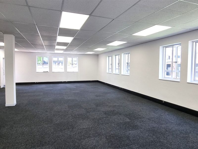 Office space to let in Wedgewood Office Park - Photo 7