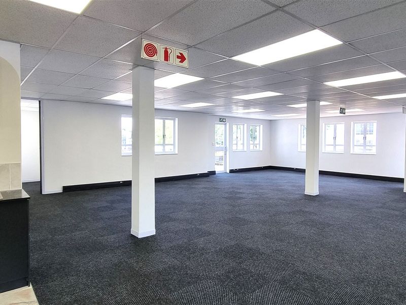 Office space to let in Wedgewood Office Park - Photo 9