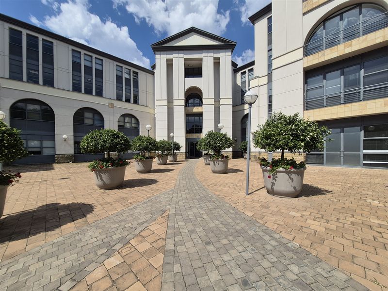 1574sqm Offices to let in Illovo, Sandton - Photo 1