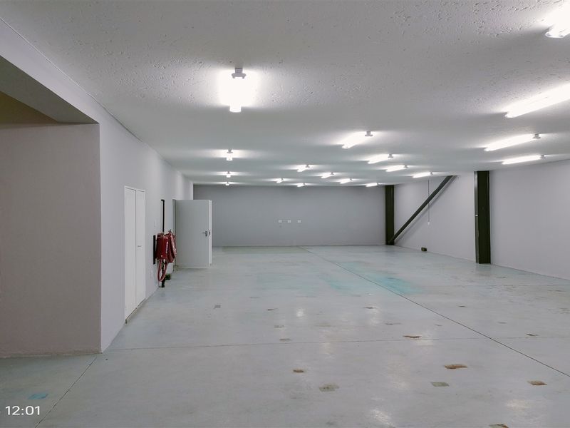 646m2  Warehouse  - FOR SALE TO LEASE - Photo 9