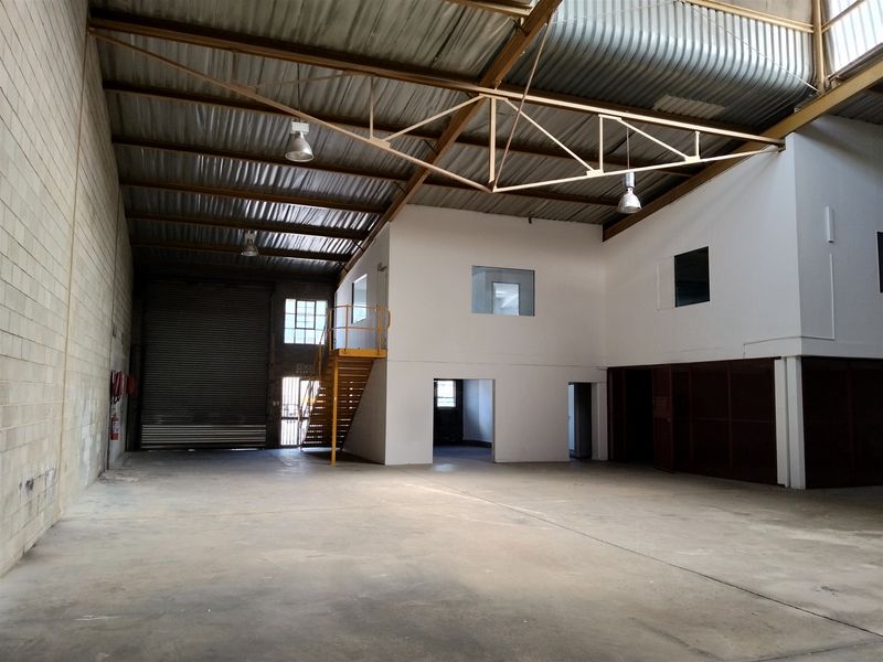 578m2  Warehouse  in Kya Sand- TO LEASE - Photo 5