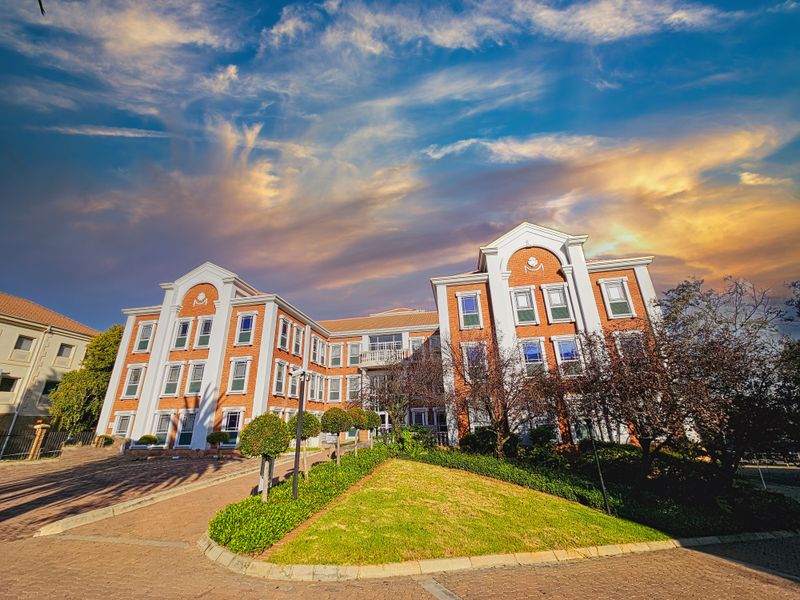 Office space to let in Rivonia - Photo 1