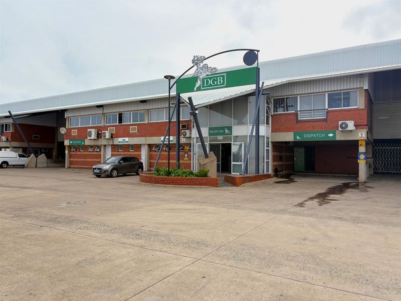 Prime Industrial Park Opportunity in New Germany – Strategic Business Location - Photo 1