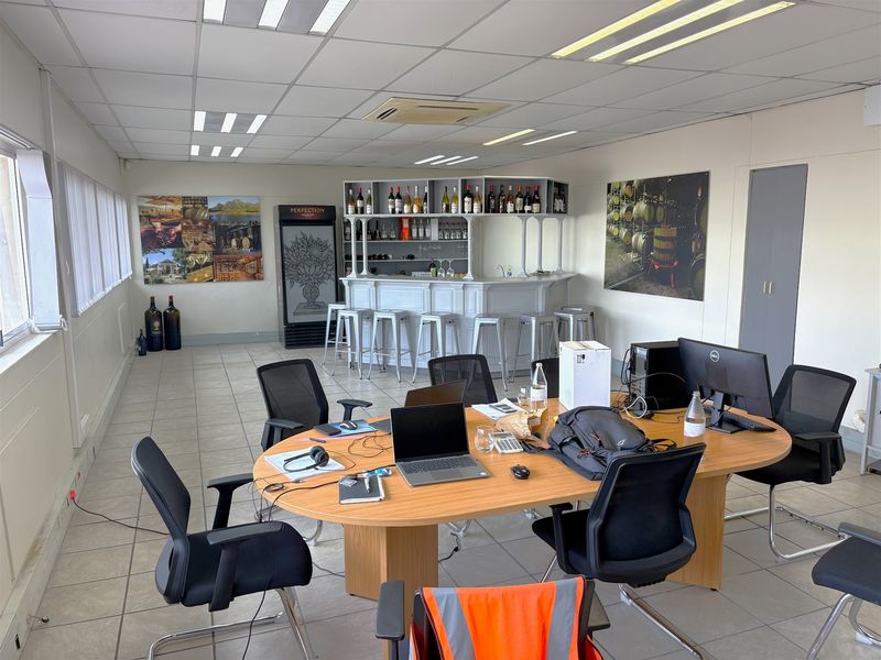 Prime Industrial Park Opportunity in New Germany – Strategic Business Location - Photo 7