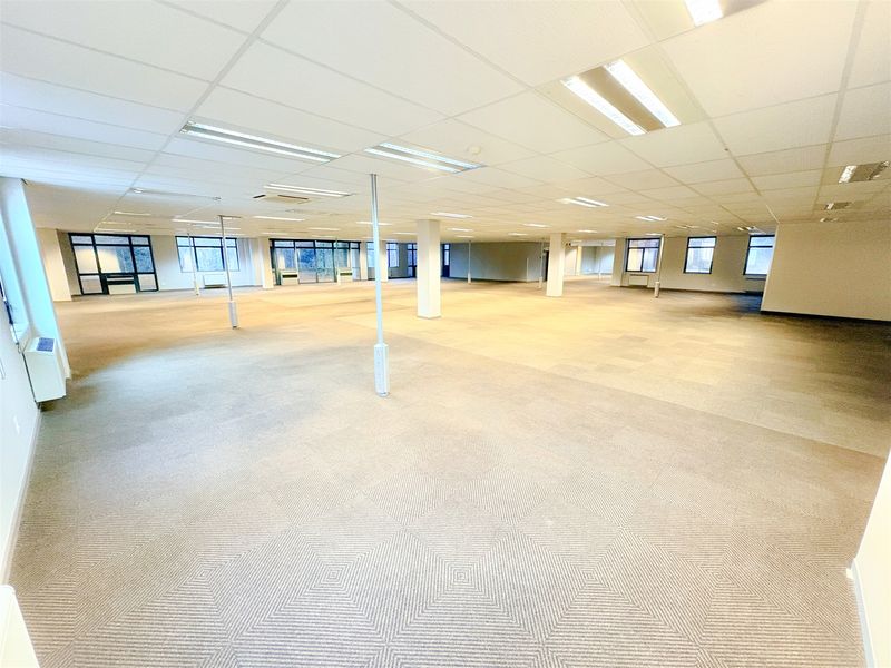 Office space to let - Photo 2
