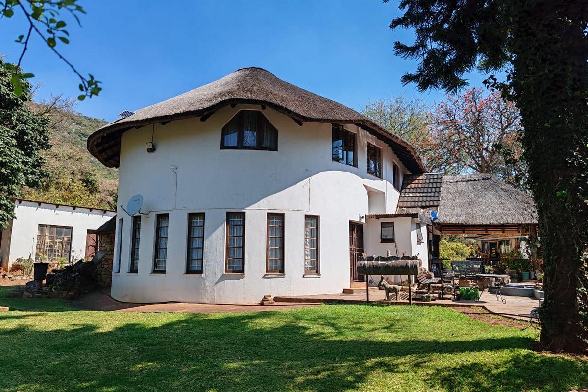 OVERKRUIN - OVER THE SUMMIT OR CREST -  A SMALL HOLDING WITH MIGHTY POTENTIAL. - Photo 2