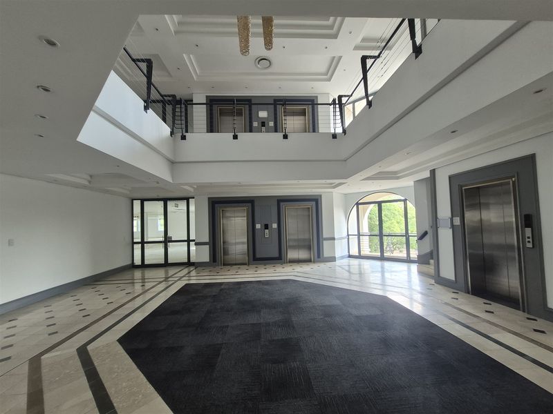 1575.33sqm Offices to let in Illovo, Sandton - Photo 2