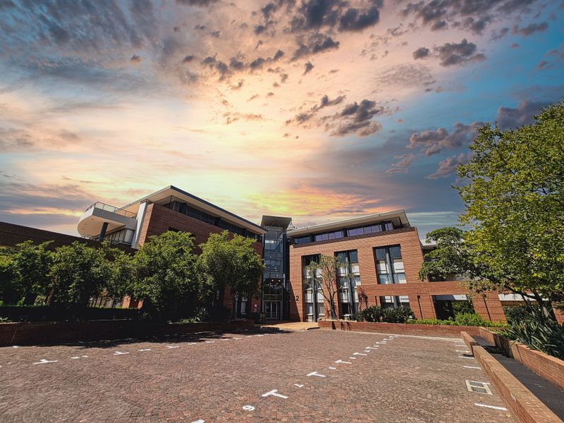 Office Space to let in The Woodlands - Photo 1