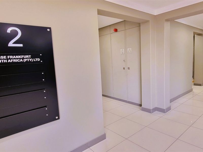 Office Space to let in The Woodlands - Photo 2