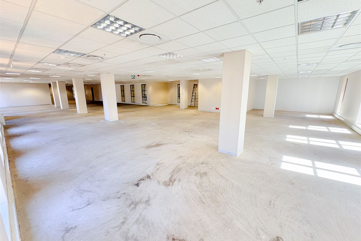 Office space to let - Photo 5