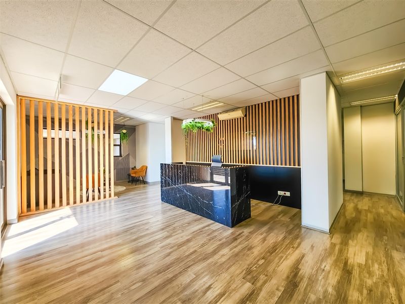 176m2 Modern Office to Let in Cedar Tree Office Park - Photo 5