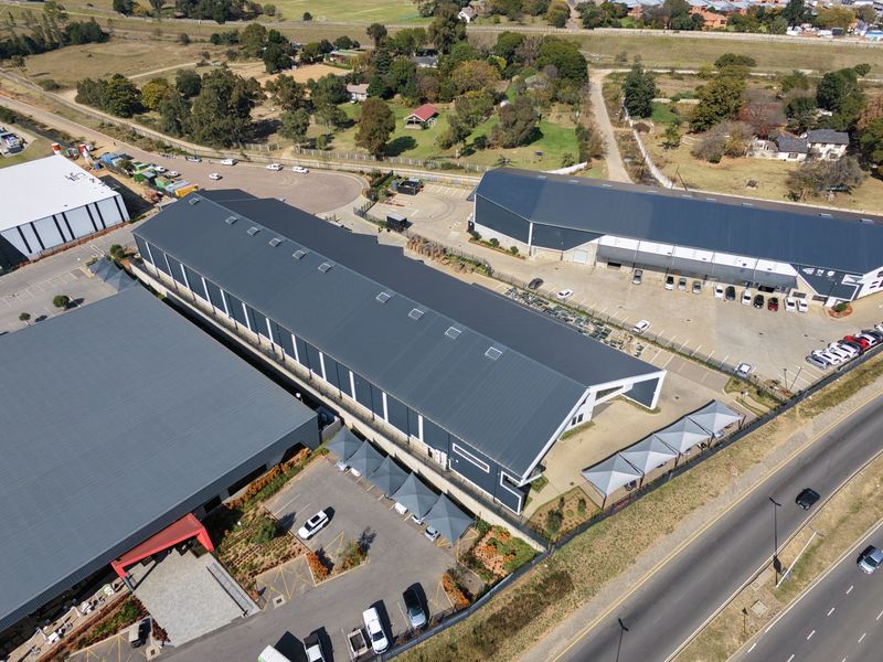 Warehouse to let in Longake - Photo 9