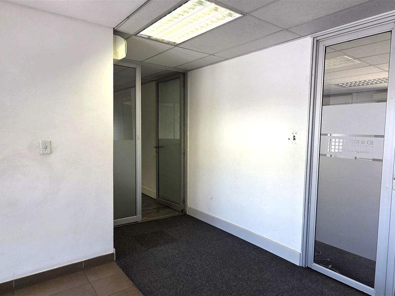 Office space to let in Kildrummy Office Park - Photo 2