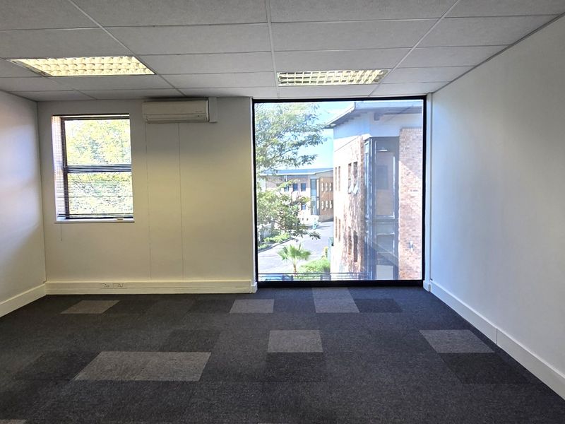 Office space to let in Kildrummy Office Park - Photo 5