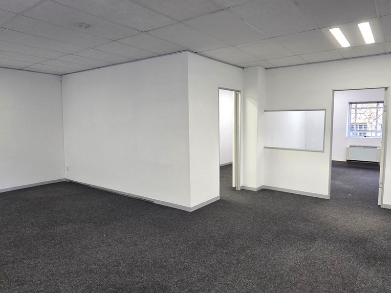 Office space to let in Rivonia - Photo 7