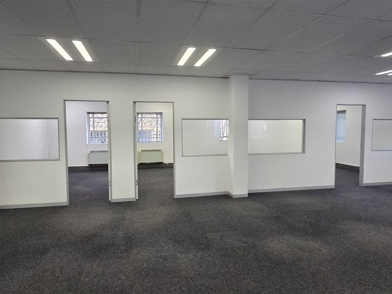 Office space to let in Rivonia - Photo 4