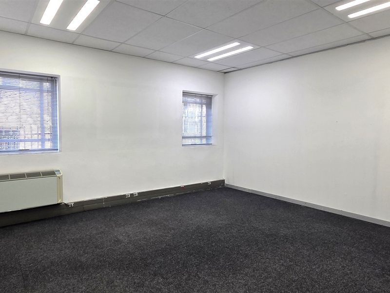 Office space to let in Rivonia - Photo 5