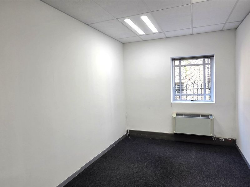 Office space to let in Rivonia - Photo 8