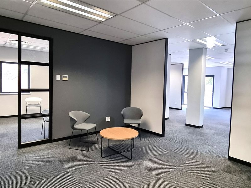 Furnished office space to let in The Grid Rivonia - Photo 2
