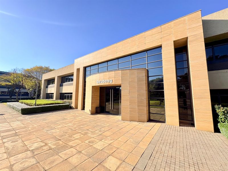 Offic space to let - Photo 1