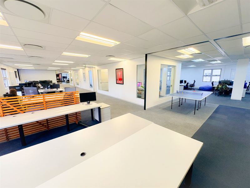 Office space to let - Photo 3