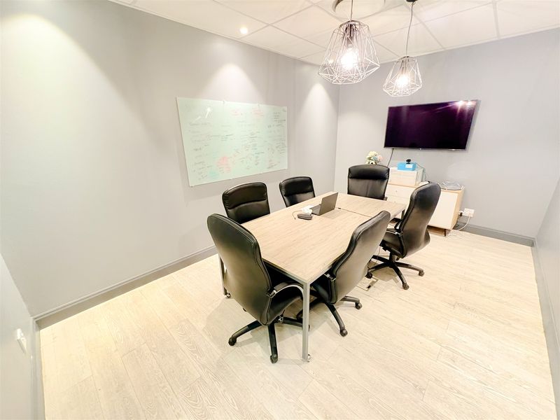 Office space to let - Photo 2