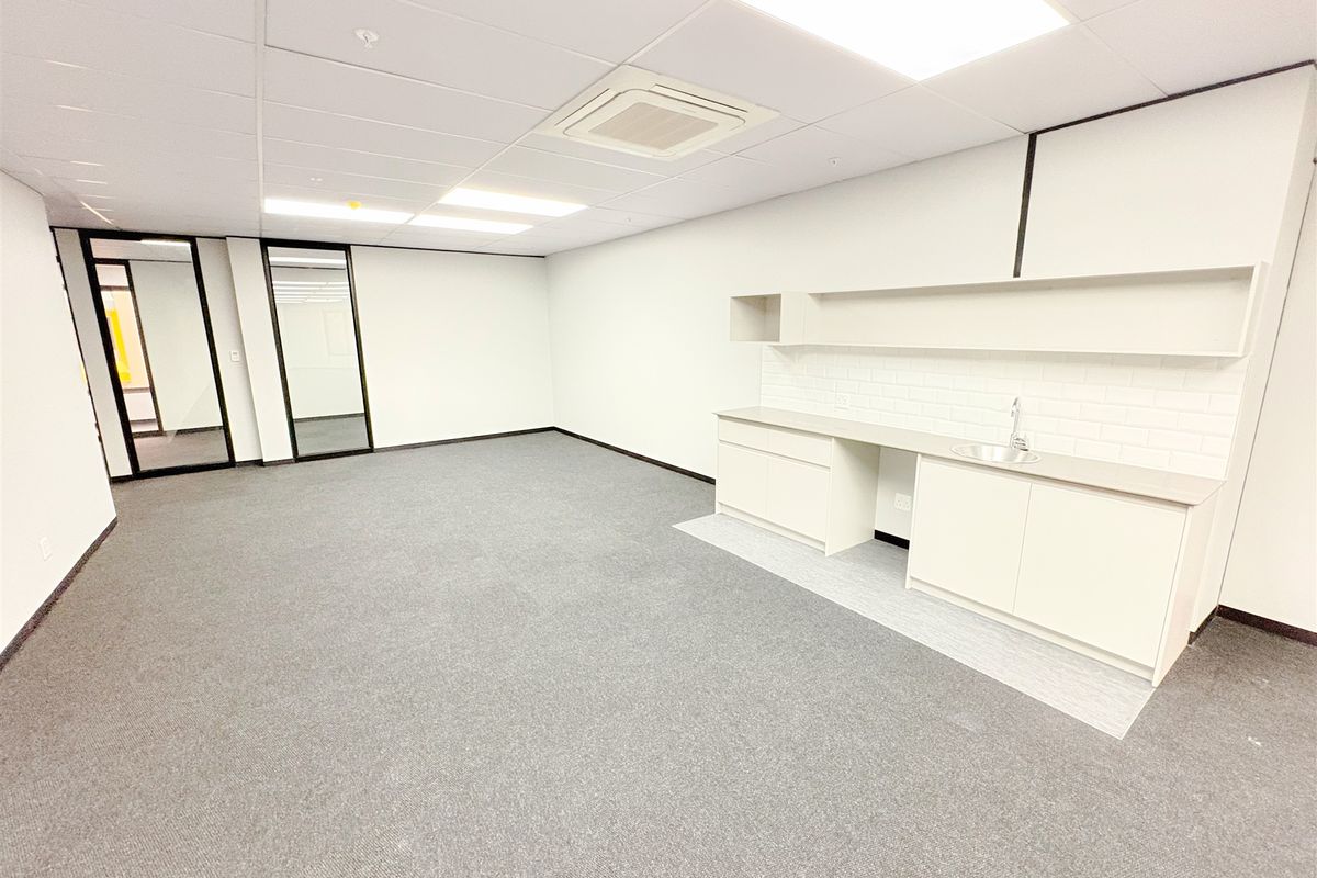 Office space to let - Photo 3