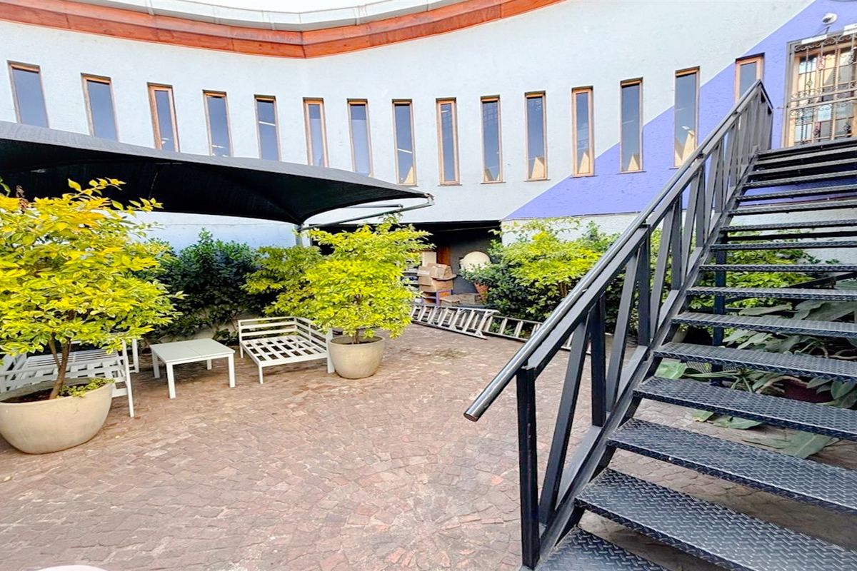 Office space to let - Photo 5