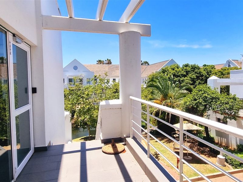 Office space to let in Woodmead Estate - Photo 9