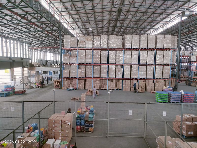 7649m2  Warehouse  - TO LEASE or FOR SALE   - R7500000.00 PLUS AT - Photo 10