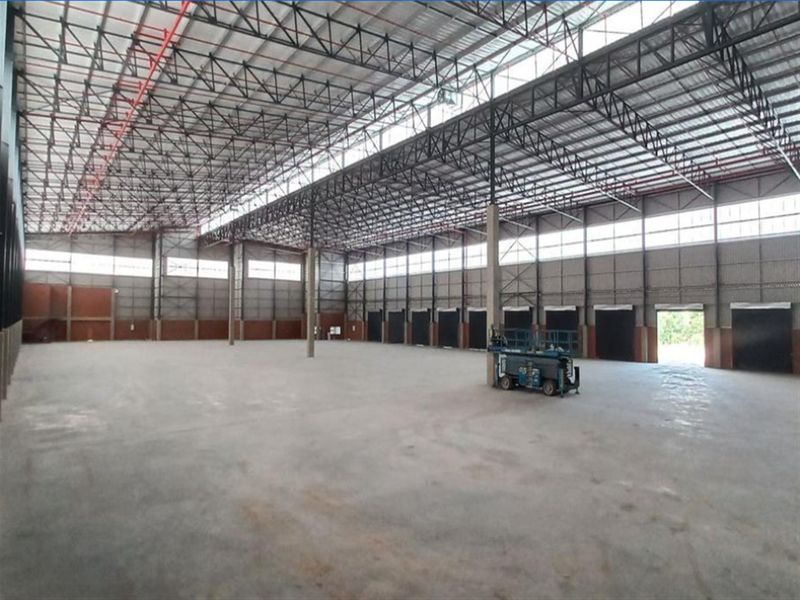7731m2  Warehouse  - TO LEASE for R605 495,00 plus vat PM - Photo 7
