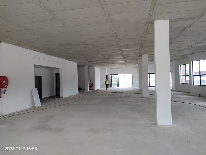 7731m2  Warehouse  - TO LEASE for R605 495,00 plus vat PM - Photo 10
