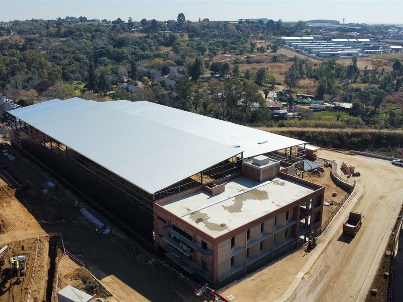 7731m2  Warehouse  - TO LEASE for R605 495,00 plus vat PM - Photo 4