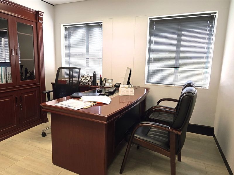 Office space to let in Bryanston Gate - Photo 7