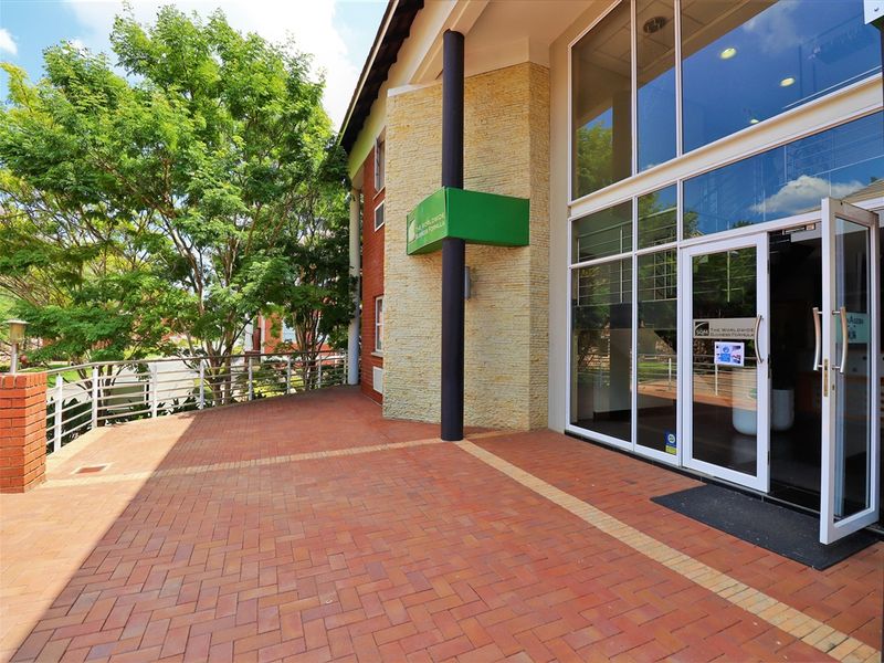 227m2 Ground Office to Let in Waterford Ofice Park - Photo 5