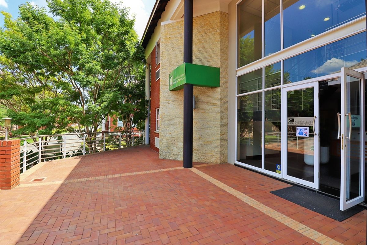 227m2 Ground Office to Let in Waterford Ofice Park - Photo 5