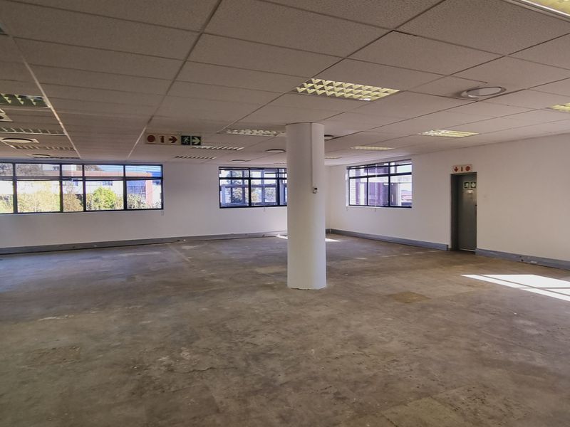 Office space to let on the Ground floor of Block B in Sunninghill - Photo 6
