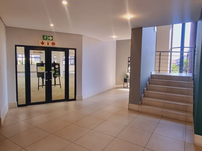 Office space to let on the Ground floor of Block B in Sunninghill - Photo 2
