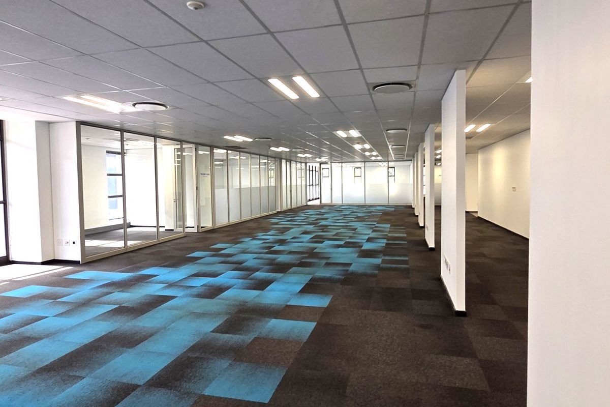 Office space to let in Bryanston - Photo 4