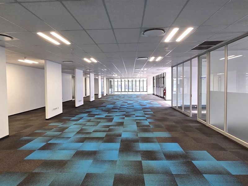 Office space to let in Bryanston - Photo 5