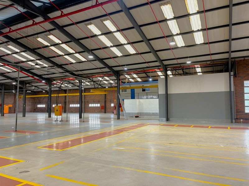 Prime Briardene Warehouse with Queen Nandi Drive Exposure - Photo 10