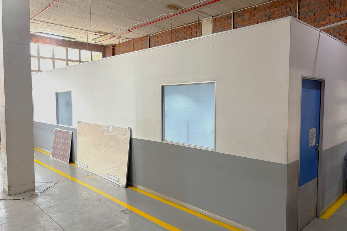 Prime Briardene Warehouse with Queen Nandi Drive Exposure - Photo 3