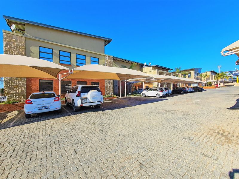 168m2 Office For Sale in Ruimsig - Photo 3