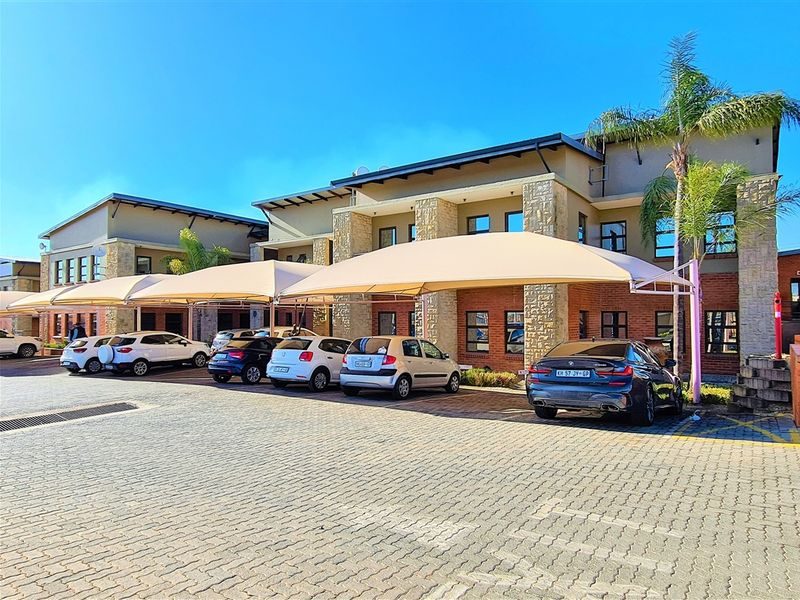 168m2 Office For Sale in Ruimsig - Photo 5