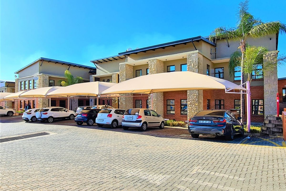 168m2 Office For Sale in Ruimsig - Photo 5