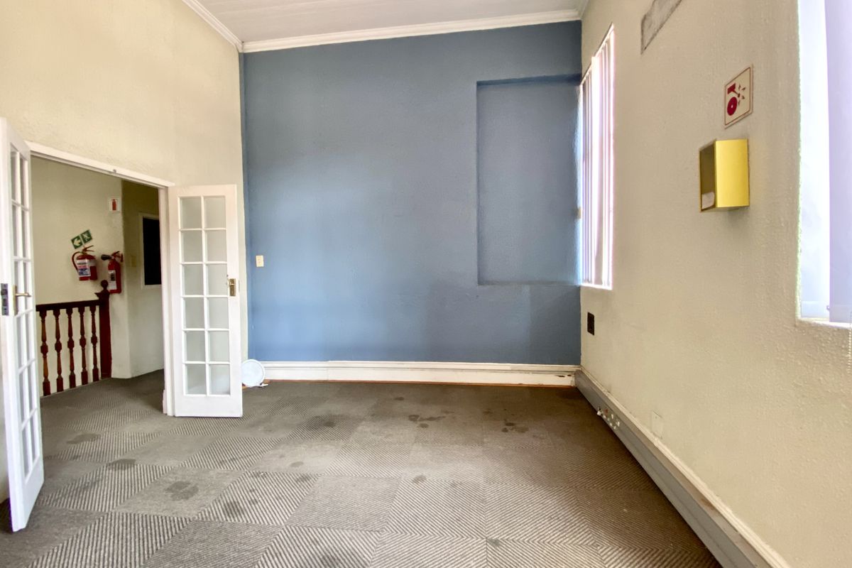 Prime Commercial Investment Opportunity in Pietermaritzburg Central - Photo 4