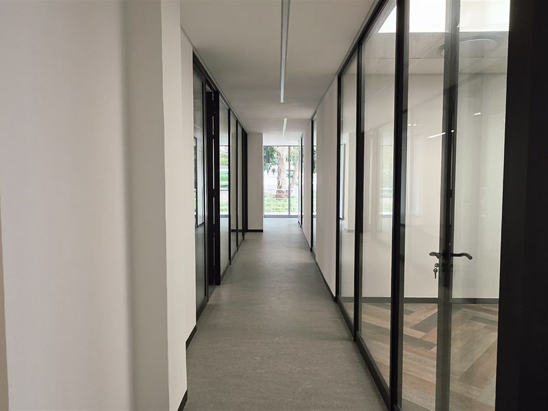Office space to let in Ballyoaks Office Park - Photo 5