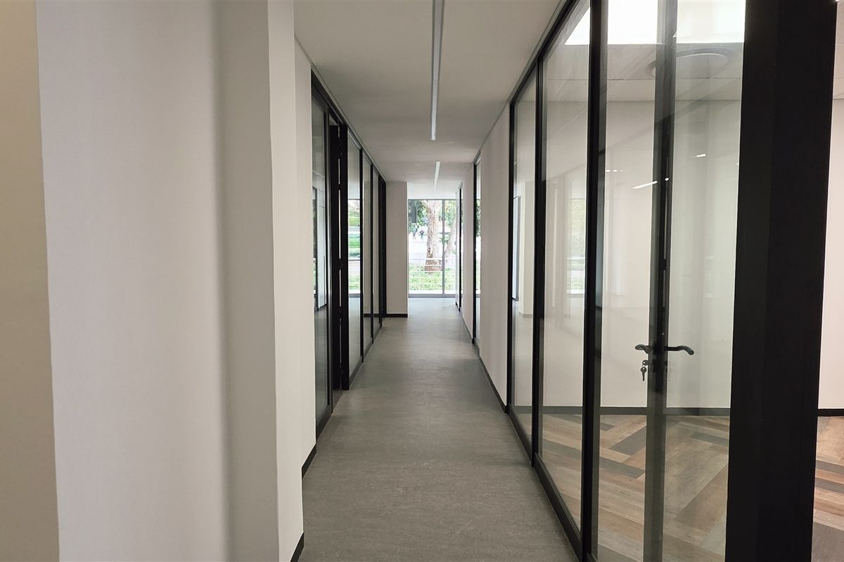 Office space to let in Ballyoaks Office Park - Photo 5